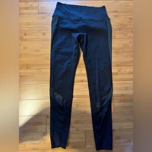 ALO Yoga Sz L Elevate High Rise Side Stripe Mesh Panel Black Leggings